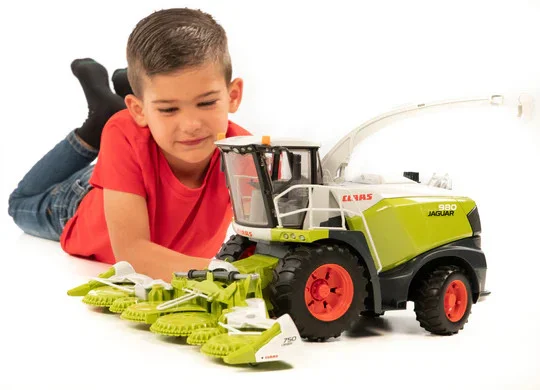 playmatterstoys-1966732
